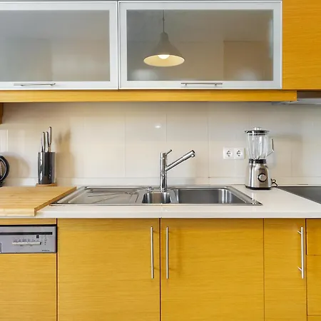 아파트 Whome Charming Urban Retreat With Skyline Views 리스본